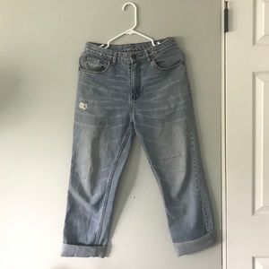 SOLD🚫 Vintage Levi’s straight jeans
